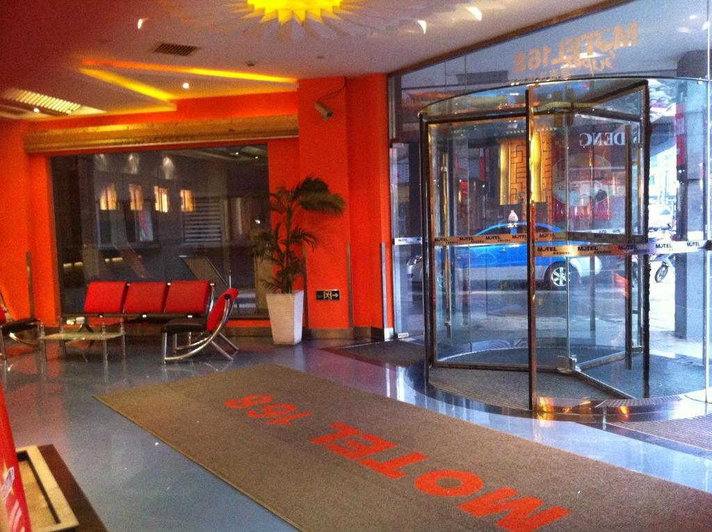 Motel168 Cishan Street Шанхай Екстер'єр фото